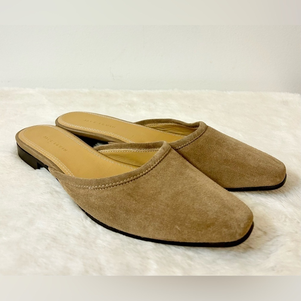 Jack Erwin Womens Paz Mule in Taupe Suede Size 7.5